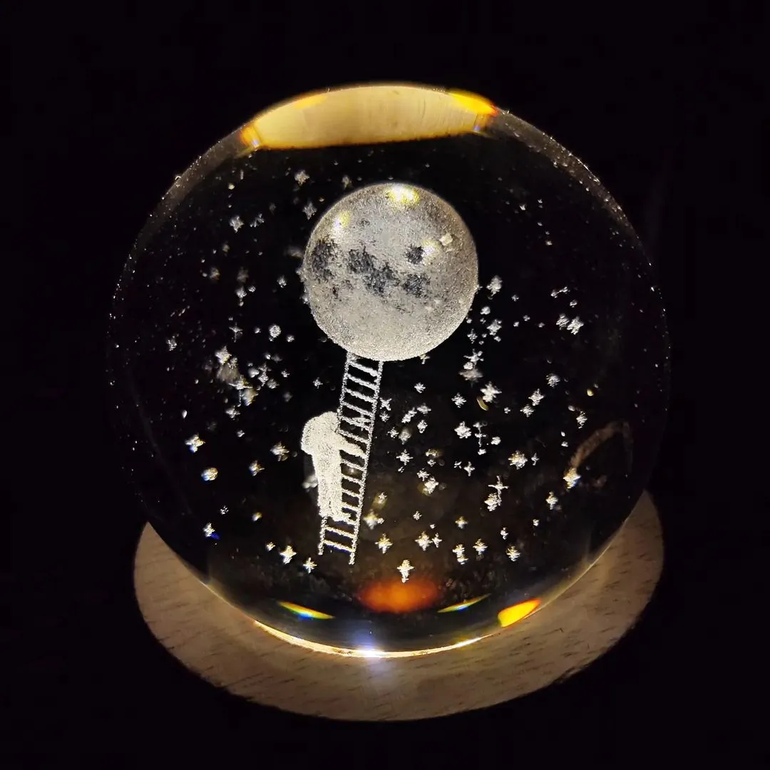 3D Crystal Astronaut Warm Led with Wood Base