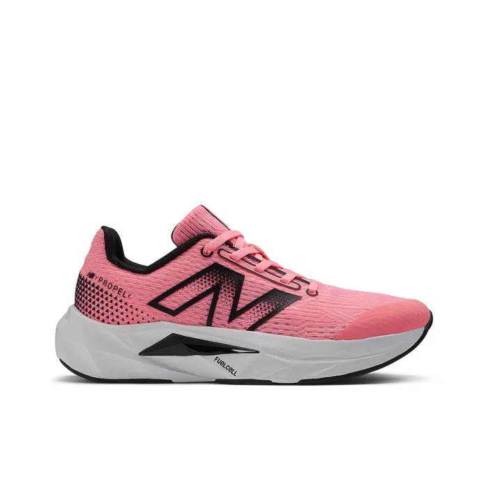 Big Girl New Balance FuelCell Propel v5 in Ultra Pink/Black