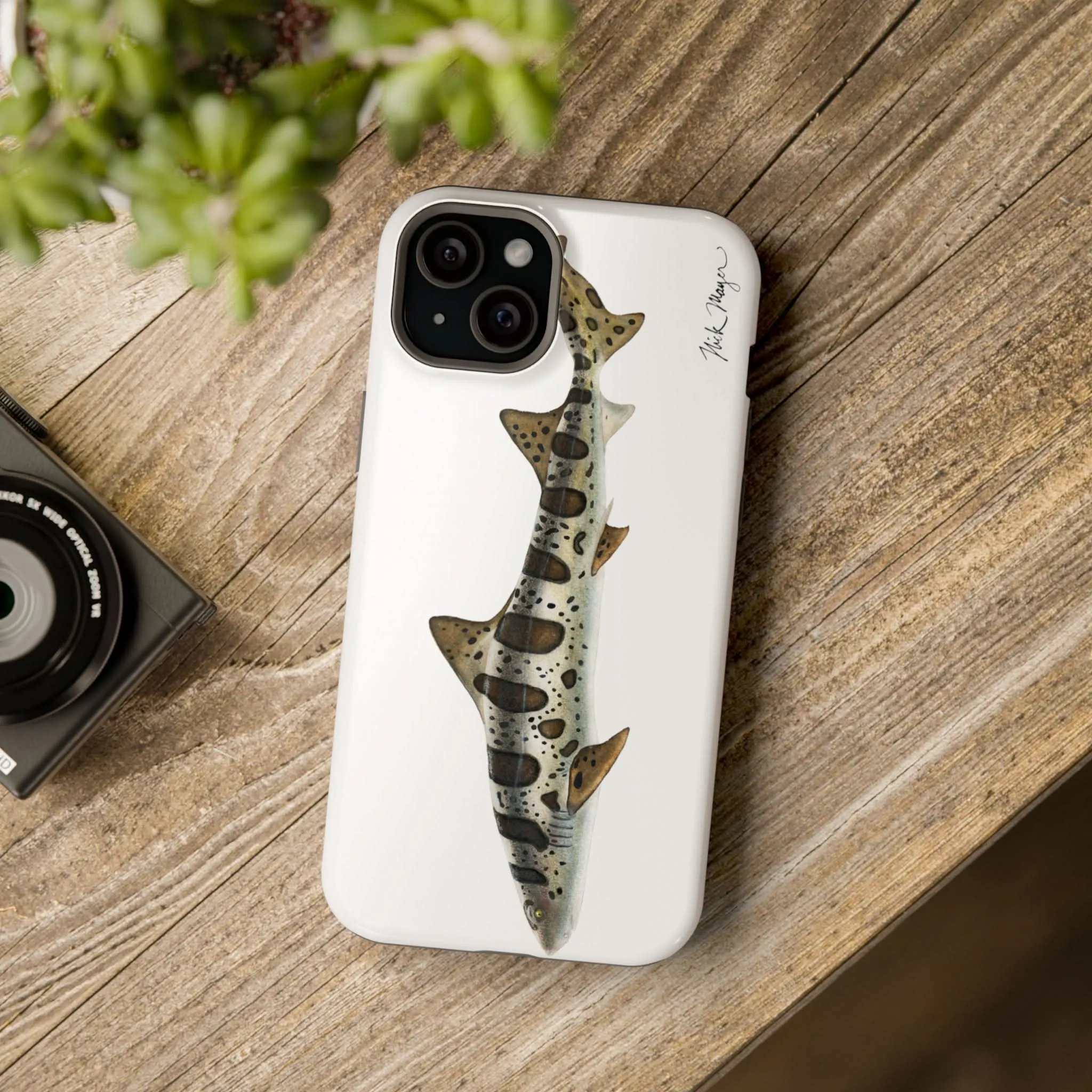 Leopard Shark MagSafe iPhone Case