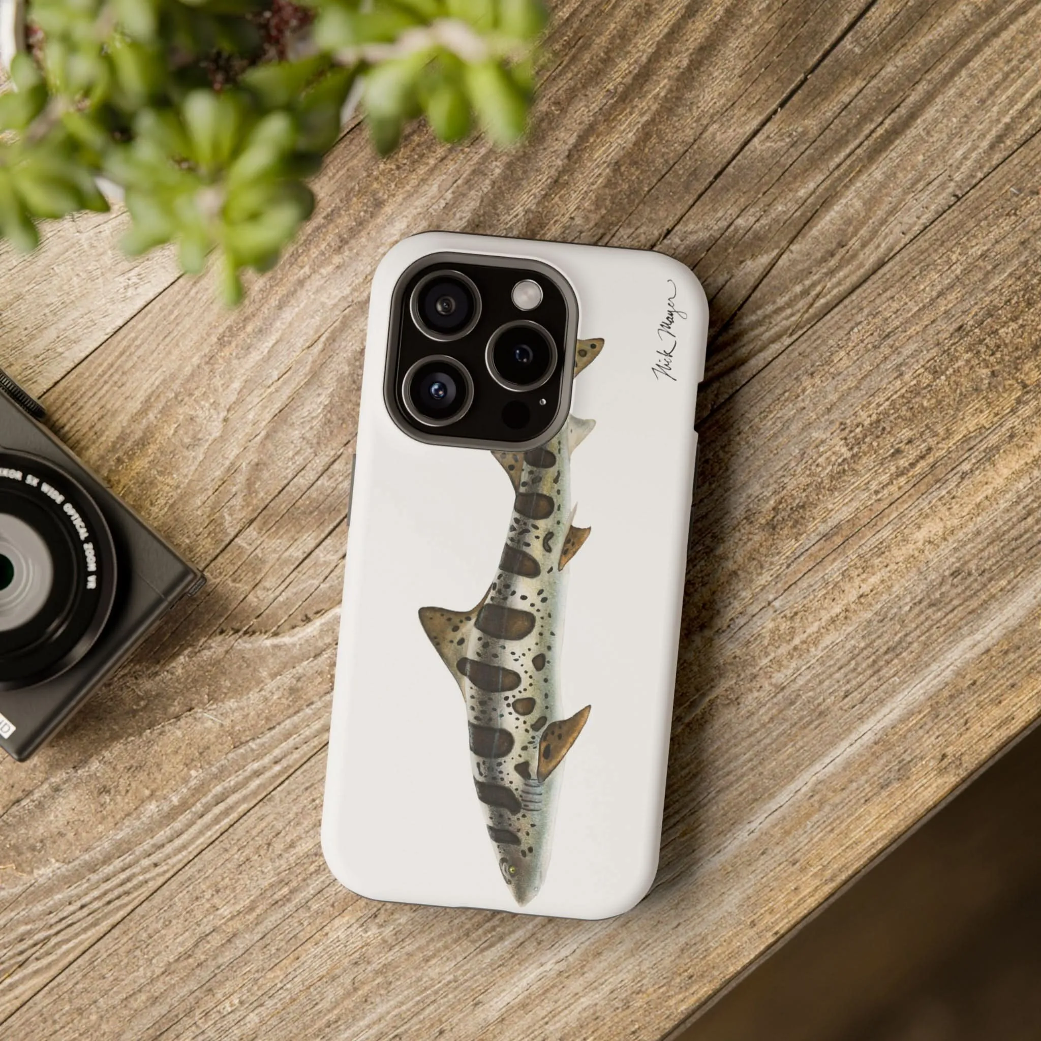 Leopard Shark MagSafe iPhone Case