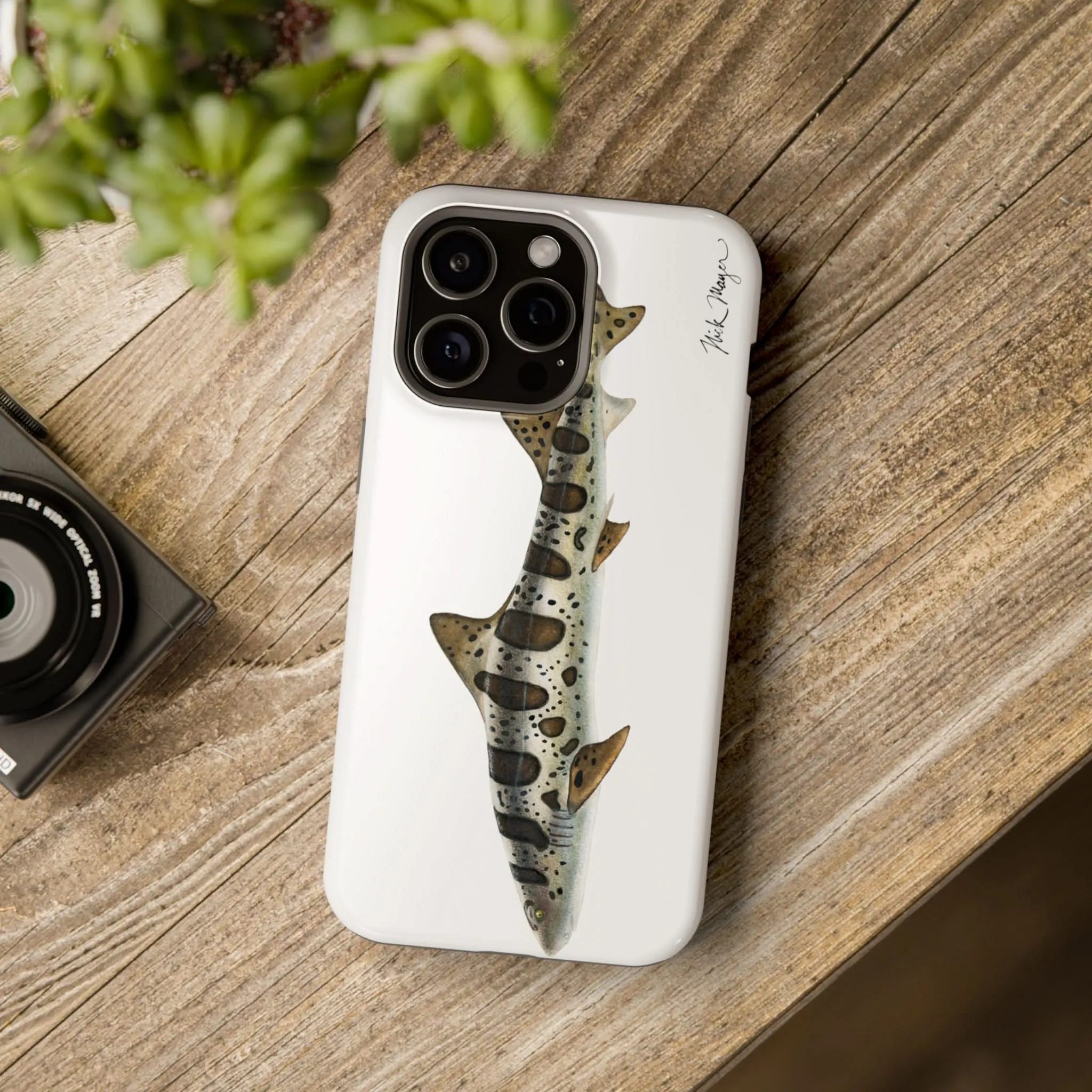 Leopard Shark MagSafe iPhone Case