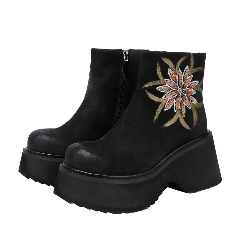 Retro Boots For Women Leather Platform Boots Hand Painted Flower Decoration Coffee/Black