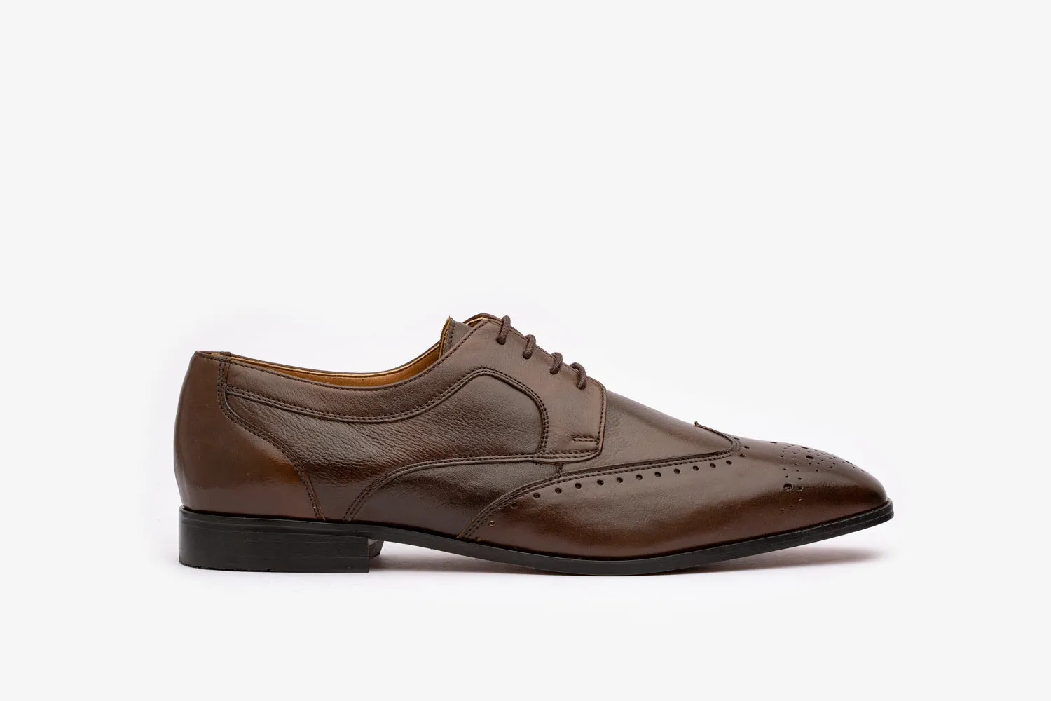 WingCap Derby With Quarter Brogue & Medallion- CBR